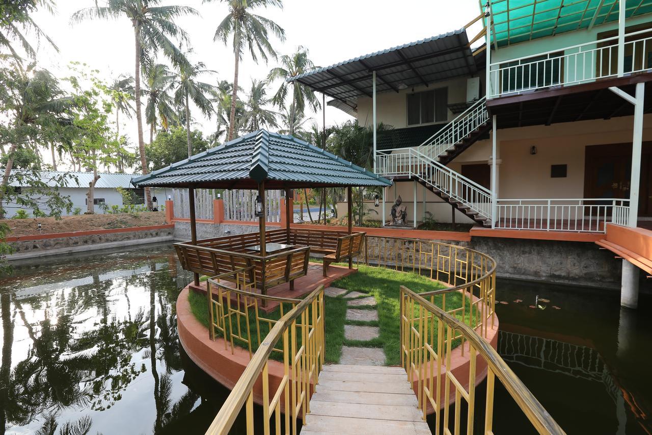 Mermaid Resorts & Banquets Chennai Exterior photo