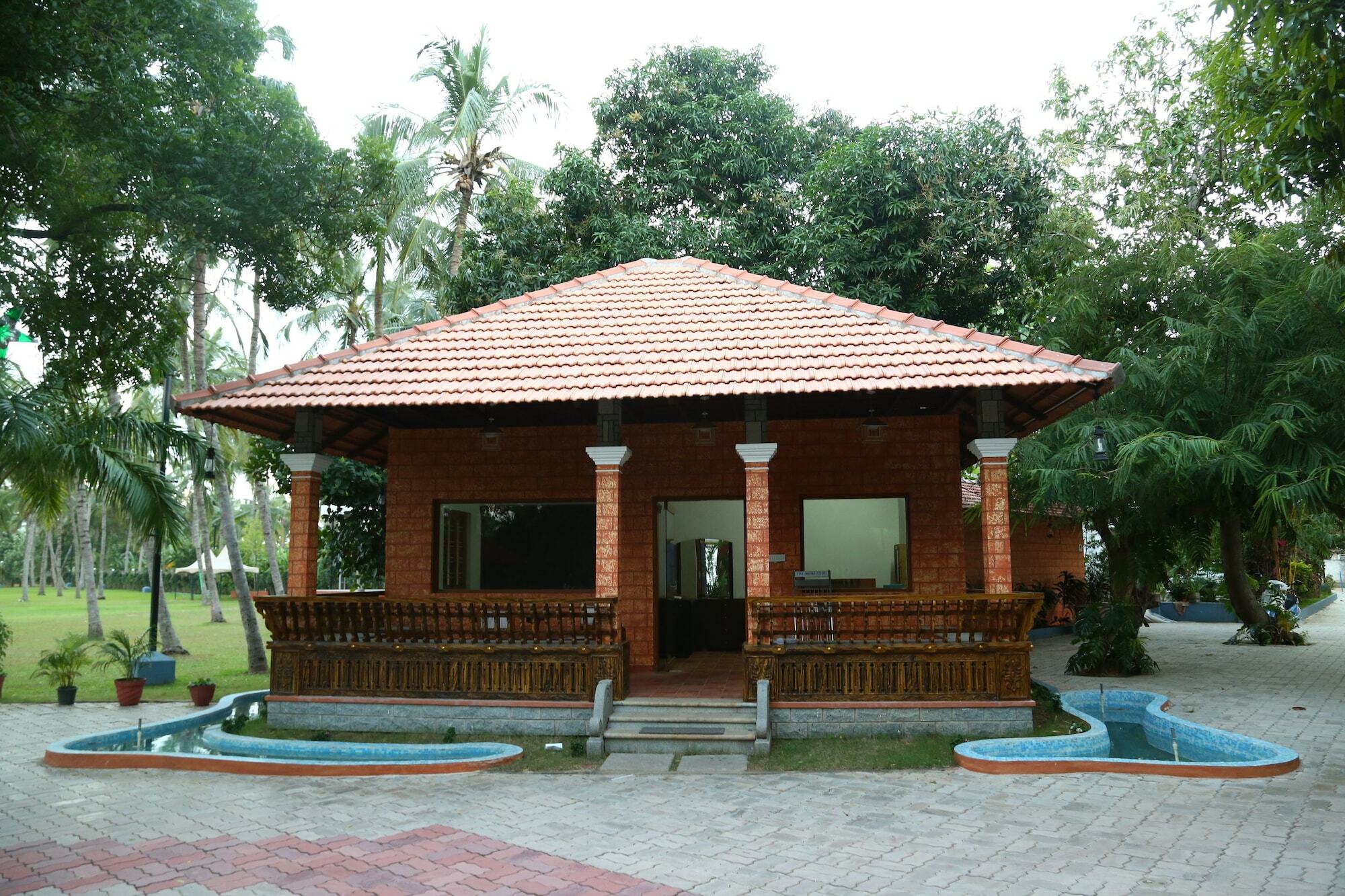 Mermaid Resorts & Banquets Chennai Exterior photo